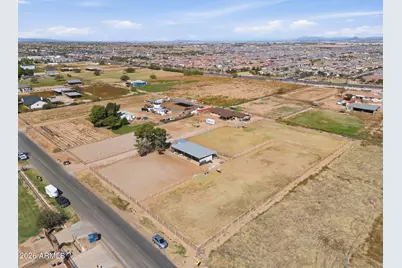 23044 E Munoz Street, Queen Creek, AZ 85142 - Photo 2