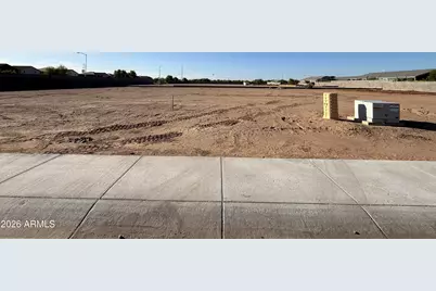 9642 W Gaby Road, Tolleson, AZ 85353 - Photo 2