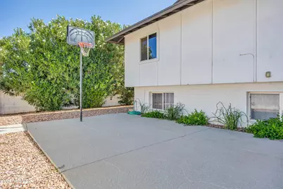 8614 E Monterey Way, Scottsdale, AZ 85251 - Photo 38