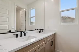 2726 E Agave Knoll Rd, Phoenix, AZ 85024 - Photo 10