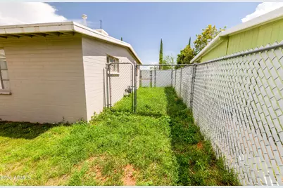 301 Whitton Street, Sierra Vista, AZ 85635 - Photo 38
