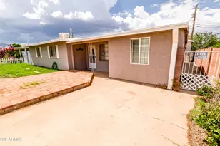 301 Whitton St, Sierra Vista, AZ 85635 - Photo 2