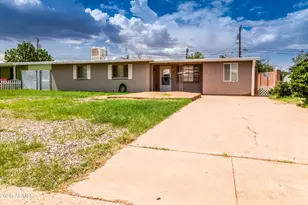 301 Whitton St, Sierra Vista, AZ 85635 - Photo 1