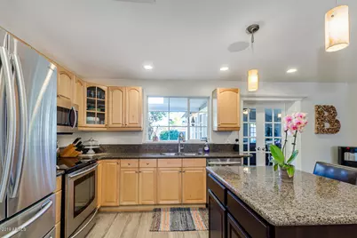 4113 E Minnezona Avenue, Phoenix, AZ 85018 - Photo 8