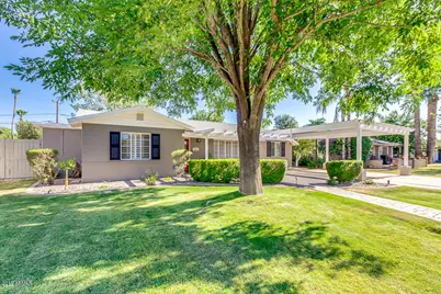 4113 E Minnezona Avenue, Phoenix, AZ 85018 - Photo 2