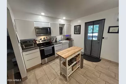 2103 S Granada Drive #Apt 8, Tempe, AZ 85282 - Photo 36