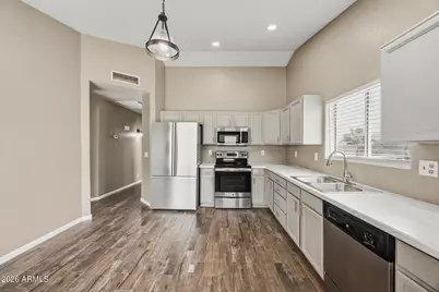 10243 W Reade Avenue, Glendale, AZ 85307 - Photo 10