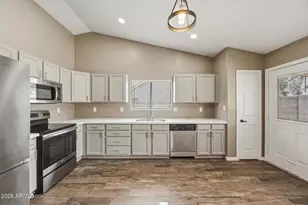 10243 W Reade Ave, Glendale, AZ 85307 - Photo 8