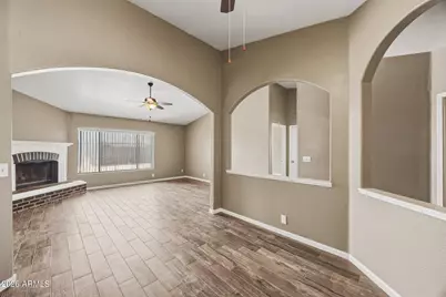 10243 W Reade Avenue, Glendale, AZ 85307 - Photo 6