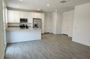 24924 N 167th Ave, Surprise, AZ 85387 - Photo 16