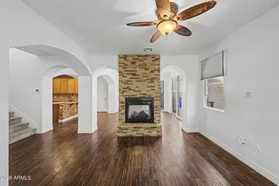 4761 E Woodside Way, Gilbert, AZ 85297 - Photo 4