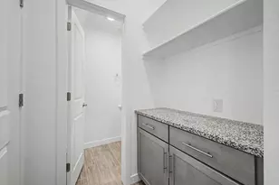 8232 E University Dr, Mesa, AZ 85207 - Photo 32