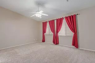 2206 W Fawn Dr, Phoenix, AZ 85041 - Photo 14