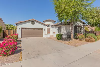 2206 W Fawn Drive, Phoenix, AZ 85041 - Photo 2