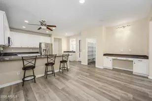 16060 W Mercer Ln, Surprise, AZ 85379 - Photo 18