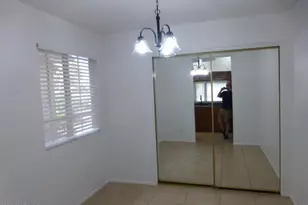 4163 E Huntington Dr, Phoenix, AZ 85040 - Photo 12