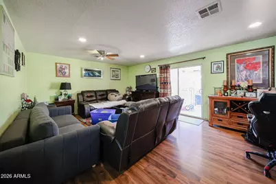 6014 W Pinchot Avenue, Phoenix, AZ 85033 - Photo 2