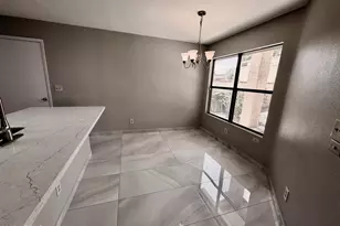 4548 E Shomi St, Phoenix, AZ 85044 - Photo 8