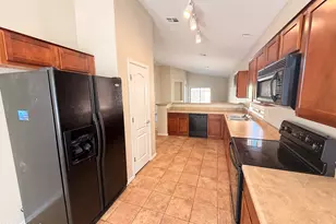 18518 N 20th Pl, Phoenix, AZ 85022 - Photo 6