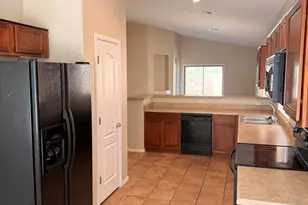 18518 N 20th Pl, Phoenix, AZ 85022 - Photo 4