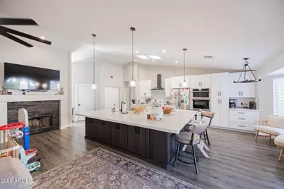 904 S Dolphin Drive, Gilbert, AZ 85233 - Photo 8