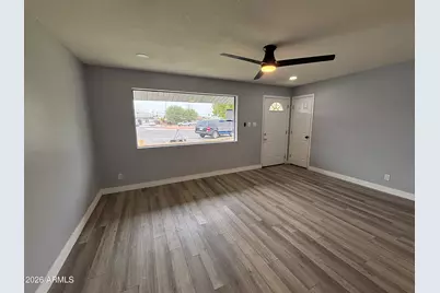 15039 N 24th Place, Phoenix, AZ 85032 - Photo 2
