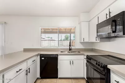 2324 E Palmcroft Drive, Tempe, AZ 85282 - Photo 10