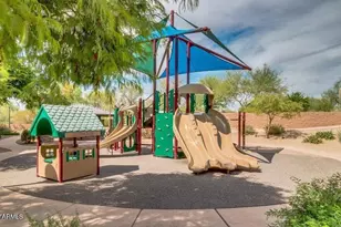 3935 E Rough Rider Rd, Phoenix, AZ 85050 - Photo 24