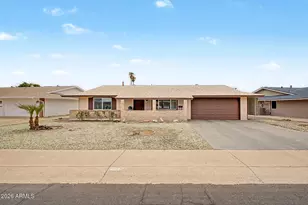 13852 N Tan Tara Dr, Sun City, AZ 85351 - Photo 2