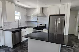 3416 N 37th St, Phoenix, AZ 85018 - Photo 1