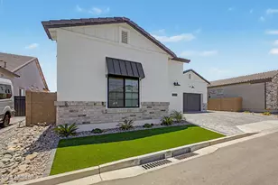 5823 E Sanford St, Mesa, AZ 85215 - Photo 2