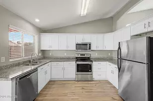 8430 W Cora Ln, Phoenix, AZ 85037 - Photo 6