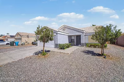 8430 W Cora Lane, Phoenix, AZ 85037 - Photo 4