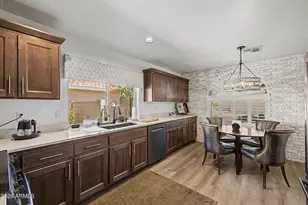 10532 E Coopers Hawk Dr, Sun Lakes, AZ 85248 - Photo 14