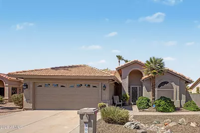 10532 E Coopers Hawk Drive, Sun Lakes, AZ 85248 - Photo 2