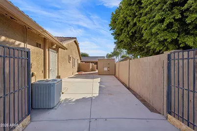 2637 E Carla Vista Drive, Gilbert, AZ 85295 - Photo 6