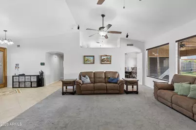 2637 E Carla Vista Drive, Gilbert, AZ 85295 - Photo 18