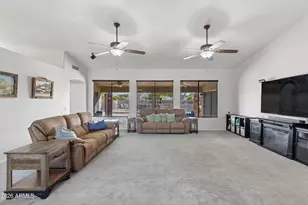 2637 E Carla Vista Dr, Gilbert, AZ 85295 - Photo 16