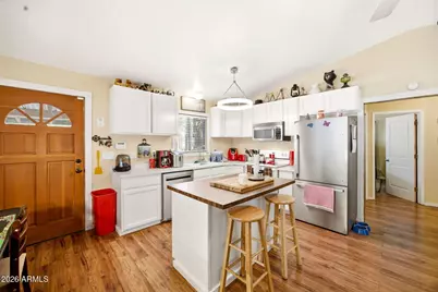 2250 W Whipple Street, Show Low, AZ 85901 - Photo 2