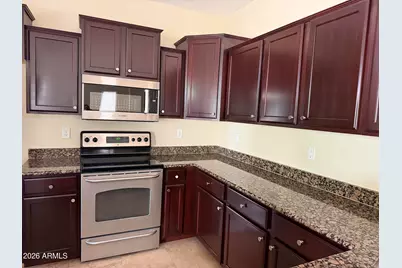 3950 W Roundabout Circle, Chandler, AZ 85226 - Photo 2