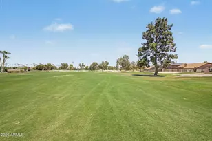 7401 W Arrowhead Clubhouse Dr, Glendale, AZ 85308 - Photo 32