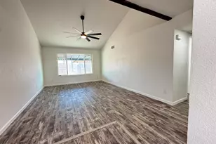 4235 W Aster Dr, Phoenix, AZ 85029 - Photo 10