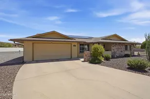 10110 W Pine Springs Dr, Sun City, AZ 85373 - Photo 28