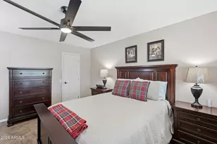10110 W Pine Springs Dr, Sun City, AZ 85373 - Photo 22