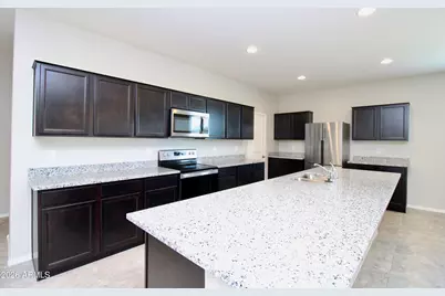 1027 W Avalon Canyon Drive, Casa Grande, AZ 85122 - Photo 4