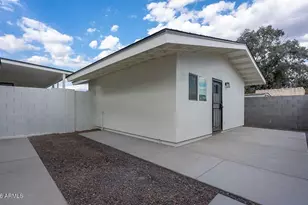 9439 N 11th Ave, Phoenix, AZ 85021 - Photo 2