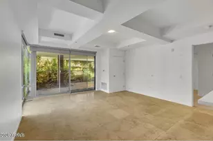 7127 E Rancho Vista Dr, Scottsdale, AZ 85251 - Photo 2