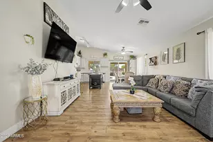 43301 W Chisholm Dr, Maricopa, AZ 85138 - Photo 4