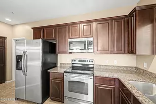 1350 S Greenfield Rd, Mesa, AZ 85206 - Photo 18