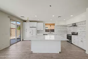 3119 W Pleasant Ln, Phoenix, AZ 85041 - Photo 14